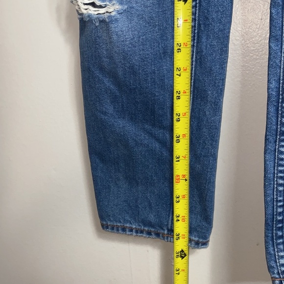 🍂Abercrombie & Fitch Annie Girlfriend style ripped jeans! - Picture 5 of 8